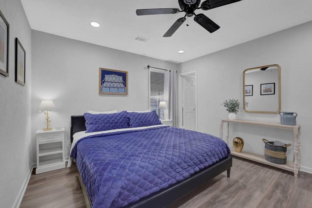 Three-Bedroom Standard Apartment interior